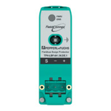 Intrinsically safe fieldbus surge protector that is mounted on the trunk connector of the power hub